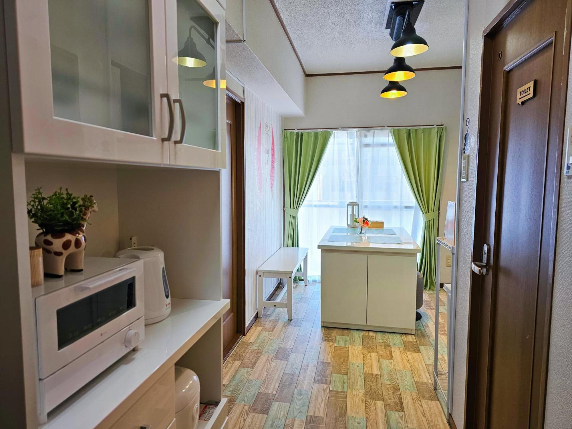 703. Disneyland, Direct Bus To The Airport/1Minute'S Walk From The Station. Tokyo Eksteriør bilde